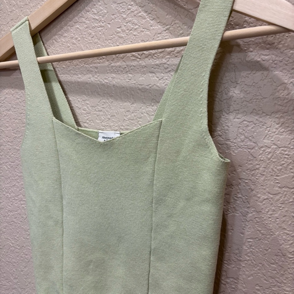 Abercrombie & Fitch Light Green Square Neckline Ribbed Knit Tank Top Size XS - Picture 3 of 6